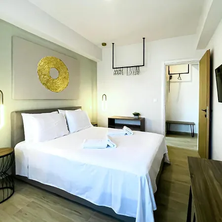 Aparthotel Athonite Seasons Luxury