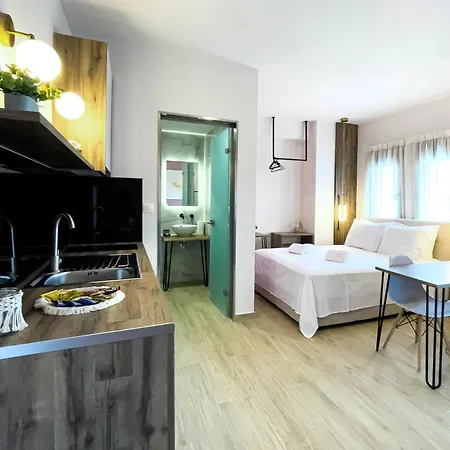 Athonite Seasons Luxury 3* Ierissos