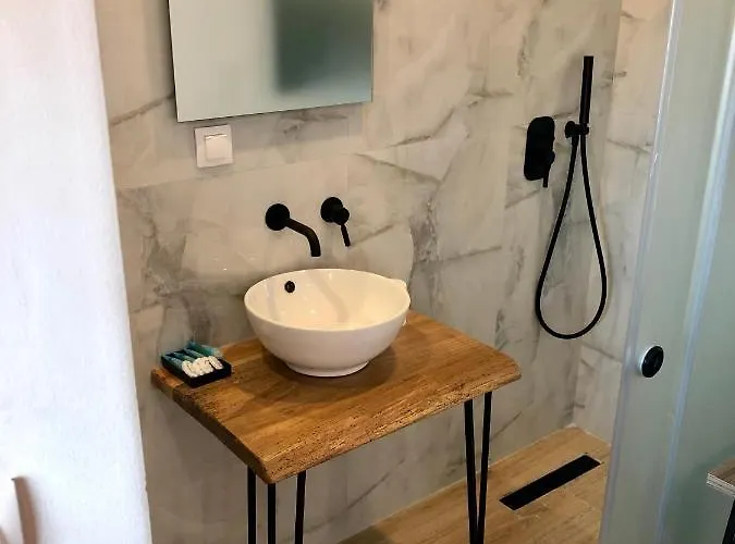 Athonite Seasons Luxury