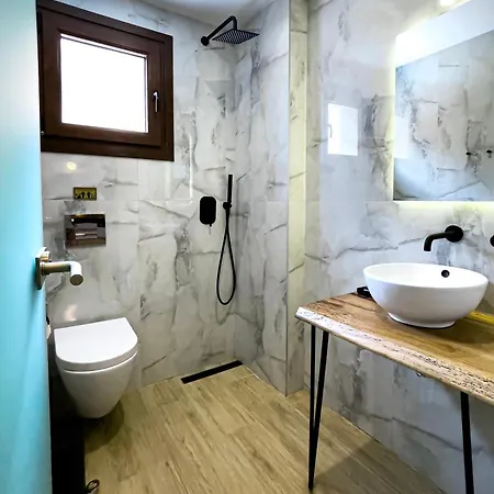 Athonite Seasons Luxury Apartmanhotel